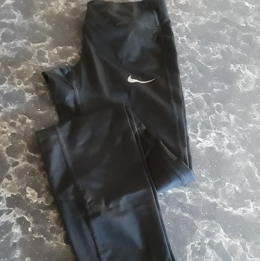 Nike leggings